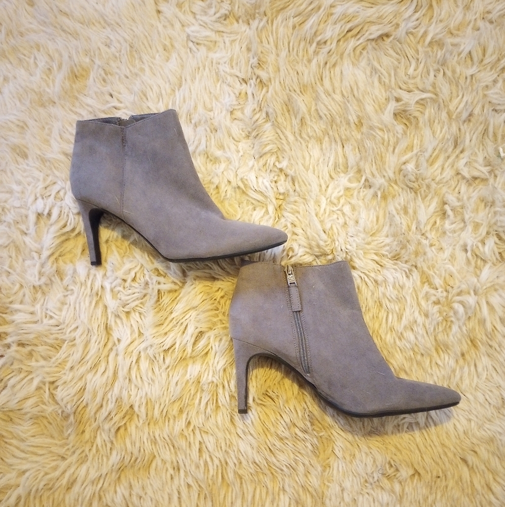 Sam & Libby Womens Size 10 Gray Suede Side Zip Stiletto Bootie LIKE NEW